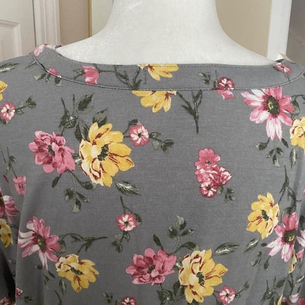 Kingston Grey Floral Mini Dress Short Sleeve SZ L NWT - Picture 9 of 15
